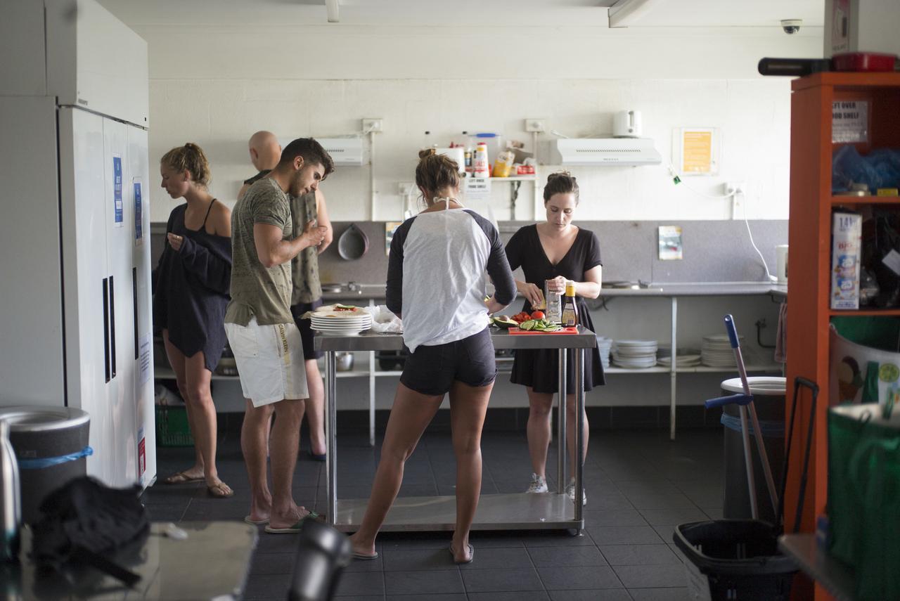 Surfers Paradise Yha Southport Екстер'єр фото